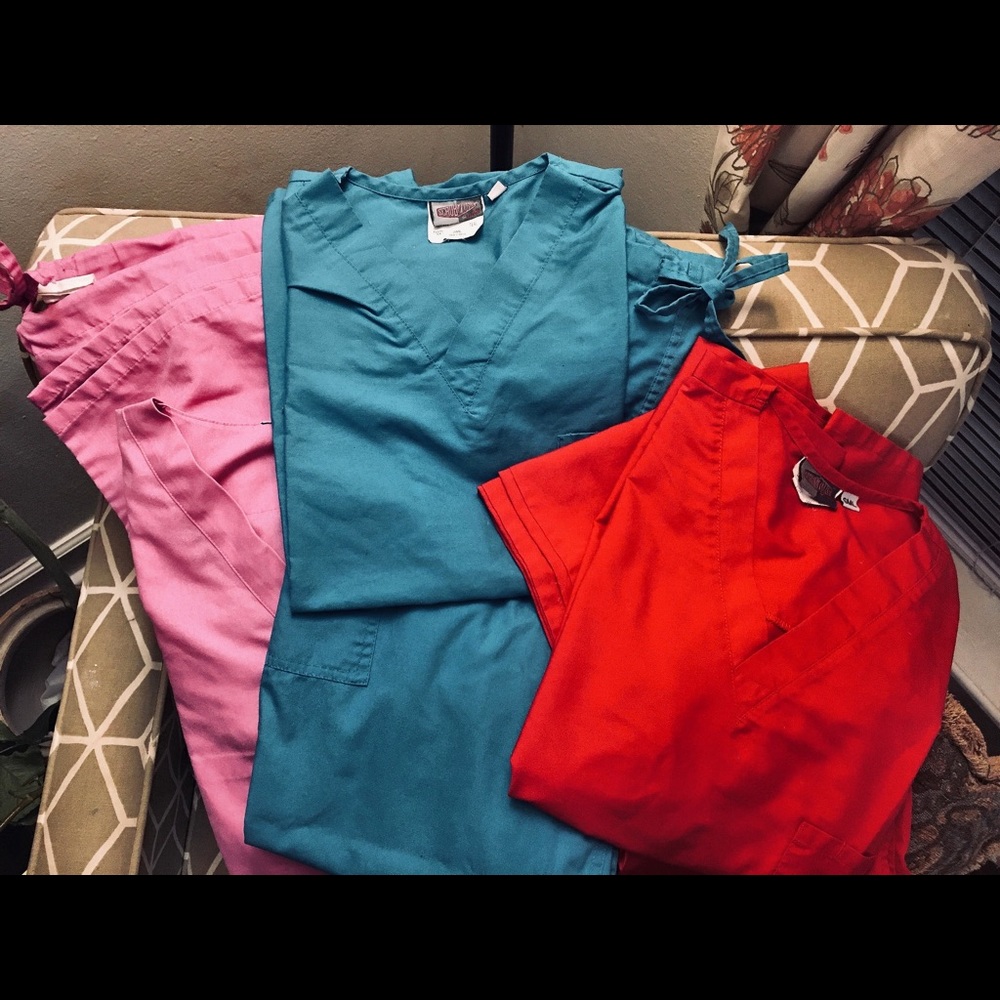 3 Sets of Scrubs - Size: Small